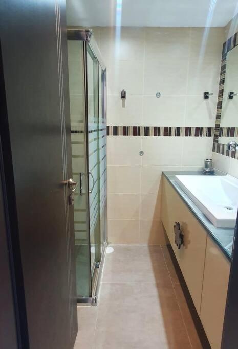 Private Pool, 3br Garden Apartment, Aquarelle *