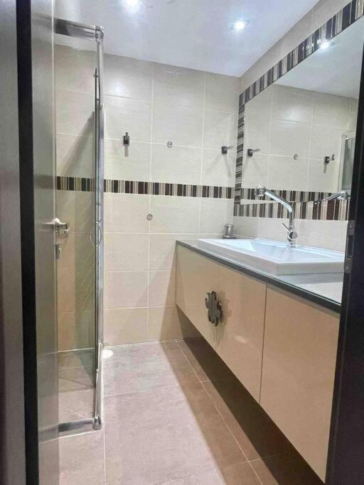 Private Pool, 3br Garden Apartment, Aquarelle Apartamento *