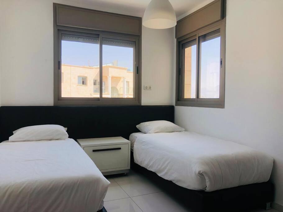 Apartamento Private Pool, 3br Garden Apartment, Aquarelle Eilat