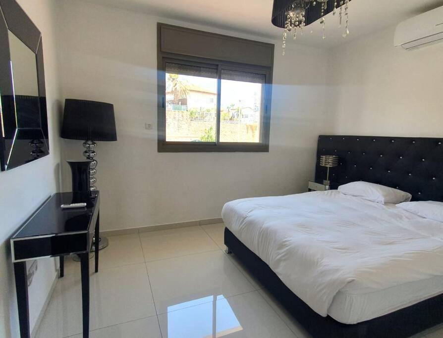 Private Pool, 3br Garden Apartment, Aquarelle Apartamento